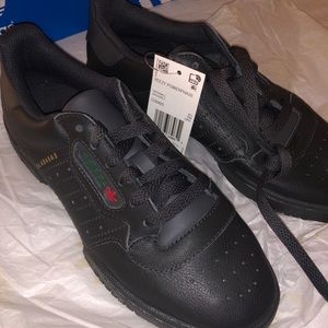 Yeezy Powerphase Calabasas Core Black